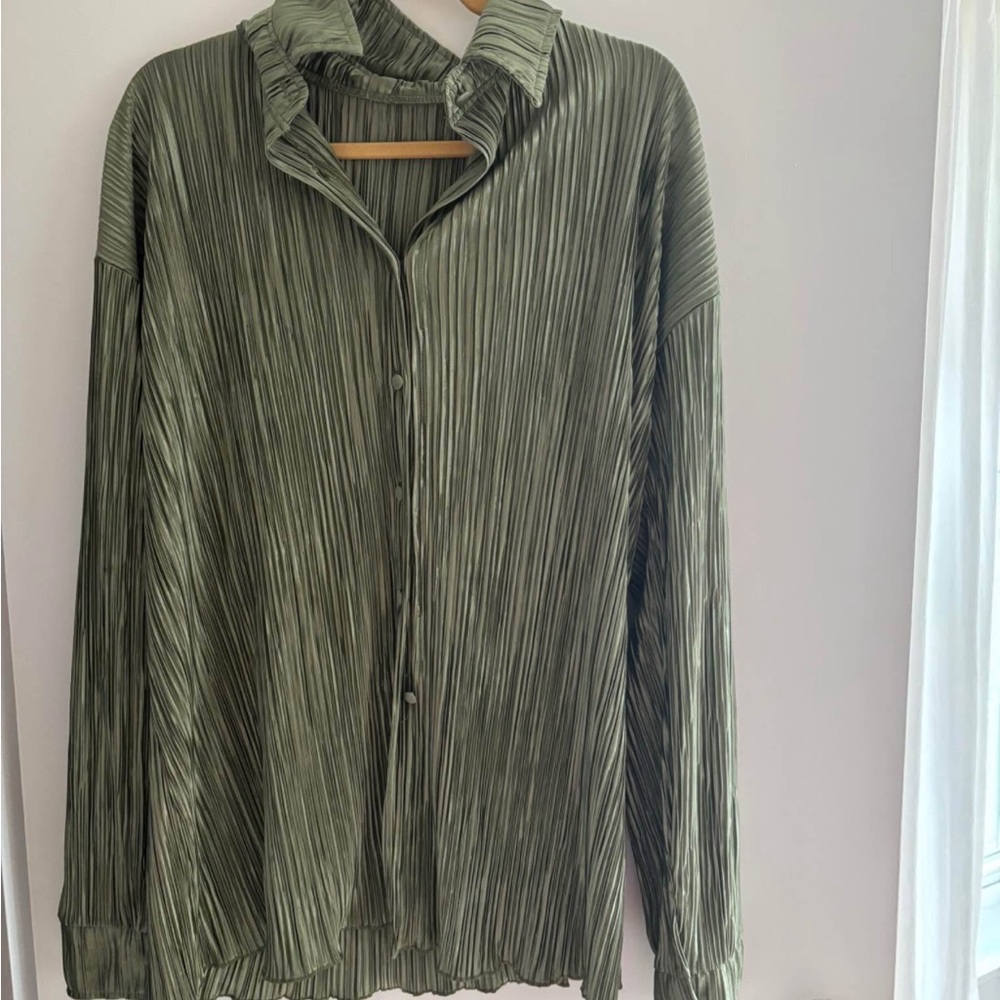 Women’s Green Silk Set